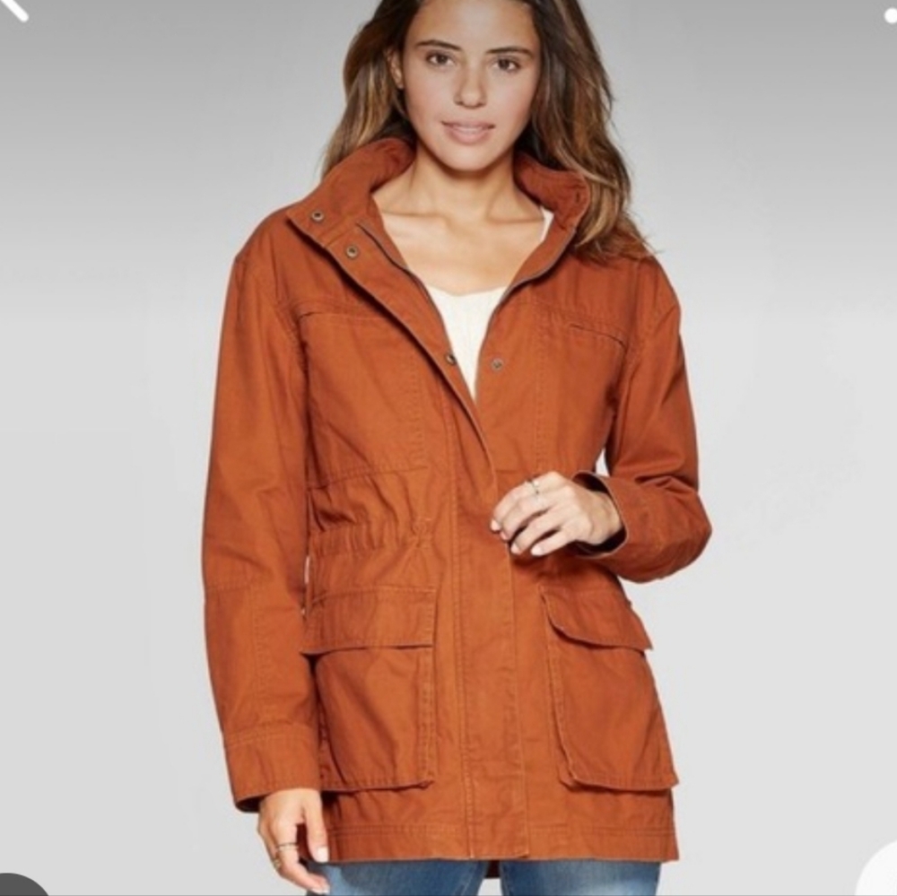 Target Universal Thread Anorak jacket